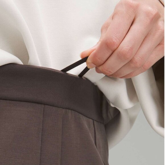 Lululemon Softstreme Pintuck Mid-Rise Pant Regular-Espresso-NWT - Picture 4 of 7